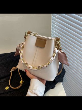 艾米兔女包2025新款小众设计潮流撞色百搭简约手提单肩斜挎包#斜挎包#百搭休闲#爆款热卖中#简约撞色#单肩包