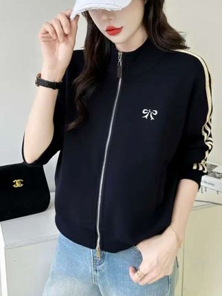 美式复古立领三条杠短款外套女秋季新款宽松休闲运动时尚百搭上衣 #三条杠外套#开衫#棒球服外套#时尚百搭#显瘦穿搭