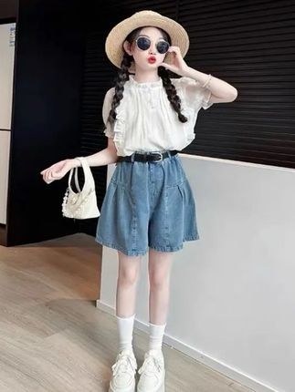 女童夏装套装25新款韩系洋气娃娃衫短袖上衣中大童牛仔五分短裤子#夏季穿搭 #高品质童装 #女童穿搭 #萌娃穿搭 #女童套装 @小店随心推 @DOU+上热门 @巨量千川