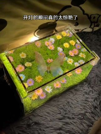 🦋谁懂啊 男朋友亲手做的春日蝴蝶小夜灯 打开灯的瞬间真的太惊艳了✨#春日蝴蝶夜灯 #魔方灯 #礼物 #惊喜 #小夜灯氛围灯