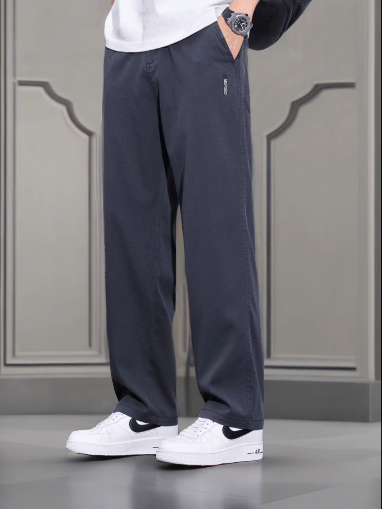 #休闲裤 @DOU+小助手 #男生穿搭 #秋冬新款 #百搭裤子 #阔腿休闲裤男