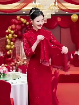 #朴灿烈是怎样穿上中式婚服的 #旗袍 #国风古韵 #喜婆婆喜妈妈婚宴装 #喜结良缘 @DOU+小助手