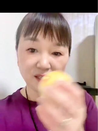 要买就买黄肉圆果的人参果,好吃的根本停不下来了#强烈推荐 #日常分享 #创作者扶持计划 @DOU+上热门 @DOU+小助手