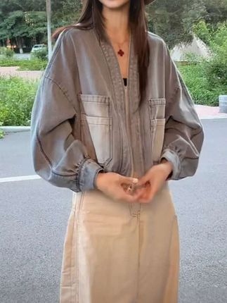 夹克外套复古长袖女洋气显瘦潮2025春秋新款百搭设计感上衣#穿搭 #春秋穿搭 #洋气减龄 #洋谁穿谁好看#穿出自己的风格