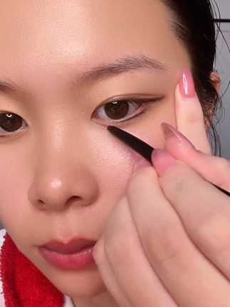 喜欢自然温柔的眼妆就备眼线胶笔吧,持久不易晕妆哦#眼线 #眼线胶笔 #防水眼线笔 #眼线笔测评 #创作灵感