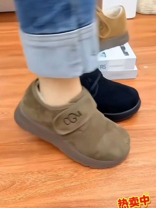 #创作灵感 冬季新款魔术贴一脚蹬圆头低帮棉鞋老北京棉靴加绒保暖面包头棉鞋#哎呦喂你鞋真好看 #老北京棉鞋#保暖舒适#好穿又好搭