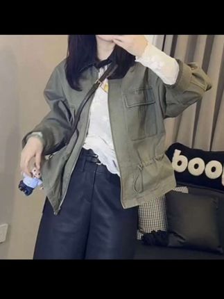 萱贝纯复古收腰显瘦长袖短款夹克女2025秋季新款拼皮翻领工装外套