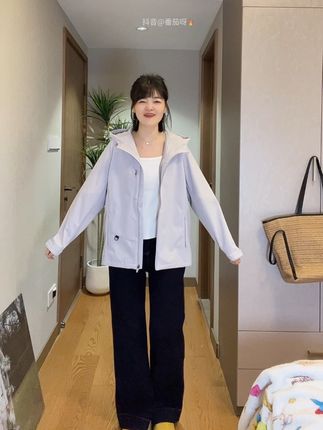 #我的ootd穿搭 #早秋旅游怎么能少了冲锋衣 #冲锋衣外套