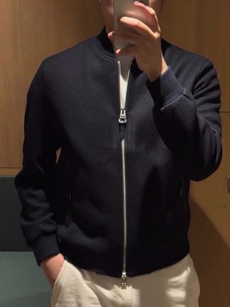 自带高级感的简约棒球领羊毛外套#品质男装 #外套穿搭 #夹克外套 #男士外套 #极简穿搭