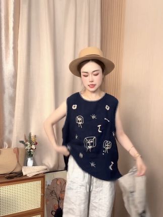 #夏季穿搭 #穿出高级感 亚麻小衫重工刺绣 ◔.̮◔✧