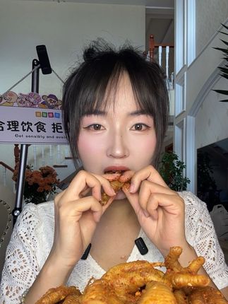 #美食 #这也太香了吧 三种吃鸡脚法 你属于哪一种#这也太香了吧 #美食 #美食分享