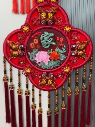 故宫红桃木中国结幸运花四叶草新款时尚大方#故宫红中国结 #四叶草中国结 #桃木玉浮雕 #婚礼装饰用品 #乔迁用品