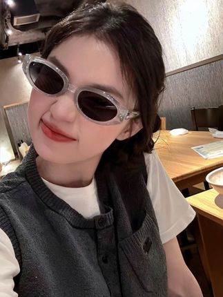 加高加宽的猫眼框直接给我美貌焊脸上🕶 夏日必备 美到犯规!#墨镜一戴谁也不爱 #时尚太阳镜 #遮阳防晒