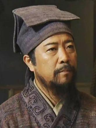 #读水浒
吴用:缠绕在大树上的一根藤萝