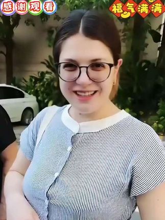 再见不是终点,爱是永恒的归途。期待下一次,阳光下的晨曦里,我们再度相聚。没有什么比一家人在一起相聚一堂更开心#家庭 #日常vlog #团圆 #跨国婚姻 #记录真实生活