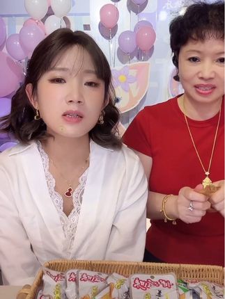 #太好吃了 #香脆鸭爪#好吃到停不下来 #抖音美食推荐官 #我们的爱瑶瑶