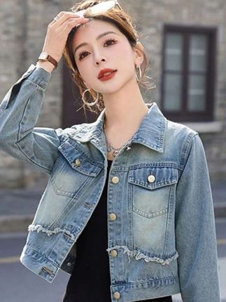 #春秋新款外套 #牛仔外套推荐 #每日分享穿搭 @DOU+小助手