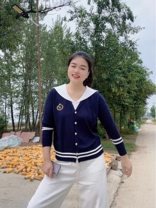 女孩子都要有自己的梦想,不要成为别人口中说的:头发长见识短,不值得的人和事过去了,只要你回头了都是你的错#遮肉显瘦 #针织衫 #大码穿搭