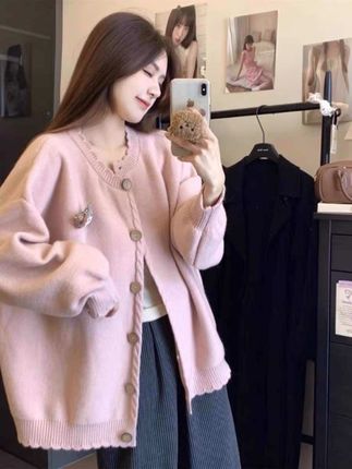 #洋气减龄 #温柔风 #甜美女孩 #保暖又好看 #今天穿什么