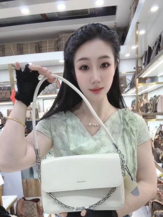 #今日分享 #包包推荐 #时尚美包 #头层牛皮百搭女包
