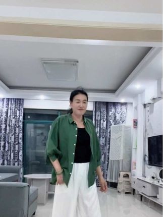 “用时间和心看人 而不是用眼睛 珍惜才配拥有 在乎才能长久!”能让你变温柔的人,肯定给了你极致的爱,能让你变暴躁的人,肯定让你受尽了委屈……😂#今生最爱 #宅家跳舞 #享受独处的时光 #随意拍 #一学就会一跳就废