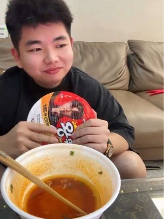 #妈呀太香了 #泡面神仙吃法 #太好吃了 #太香啦 #真好吃