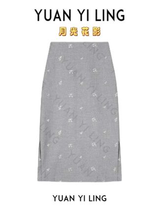 袁艺灵【月光花影】经典羊毛天丝小众设计高级灰色碎花女半身裙春季#高级感穿搭 #穿出不一样的风格 #优雅气质 #美出高级感#洋气上档次
