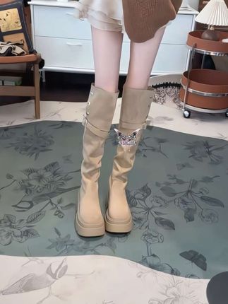 秋冬到了靴子的主场了~ #长筒靴 #穿搭 #女靴 #ootd穿搭 #靴子控
