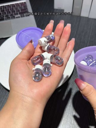 有打算出差的姐妹,赶紧备上滋色次抛卸妆油,便宜又好用,小小一支携带也超方便!#次拋卸妆油#滋色#出行必备#卸妆油