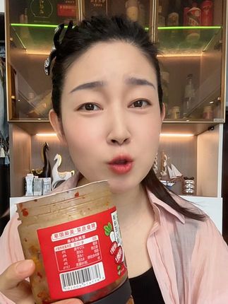 今天来吃一碗稀饭配萝卜干,脆脆的,香辣口味很好吃#萝卜干 #萝卜干下饭菜 #下饭菜 #下饭神器