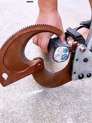 棘轮电缆剪 电力工具 剪电缆专用工具 #高效率五金工具 #棘轮电缆剪 #五金工具 #好物推荐🔥