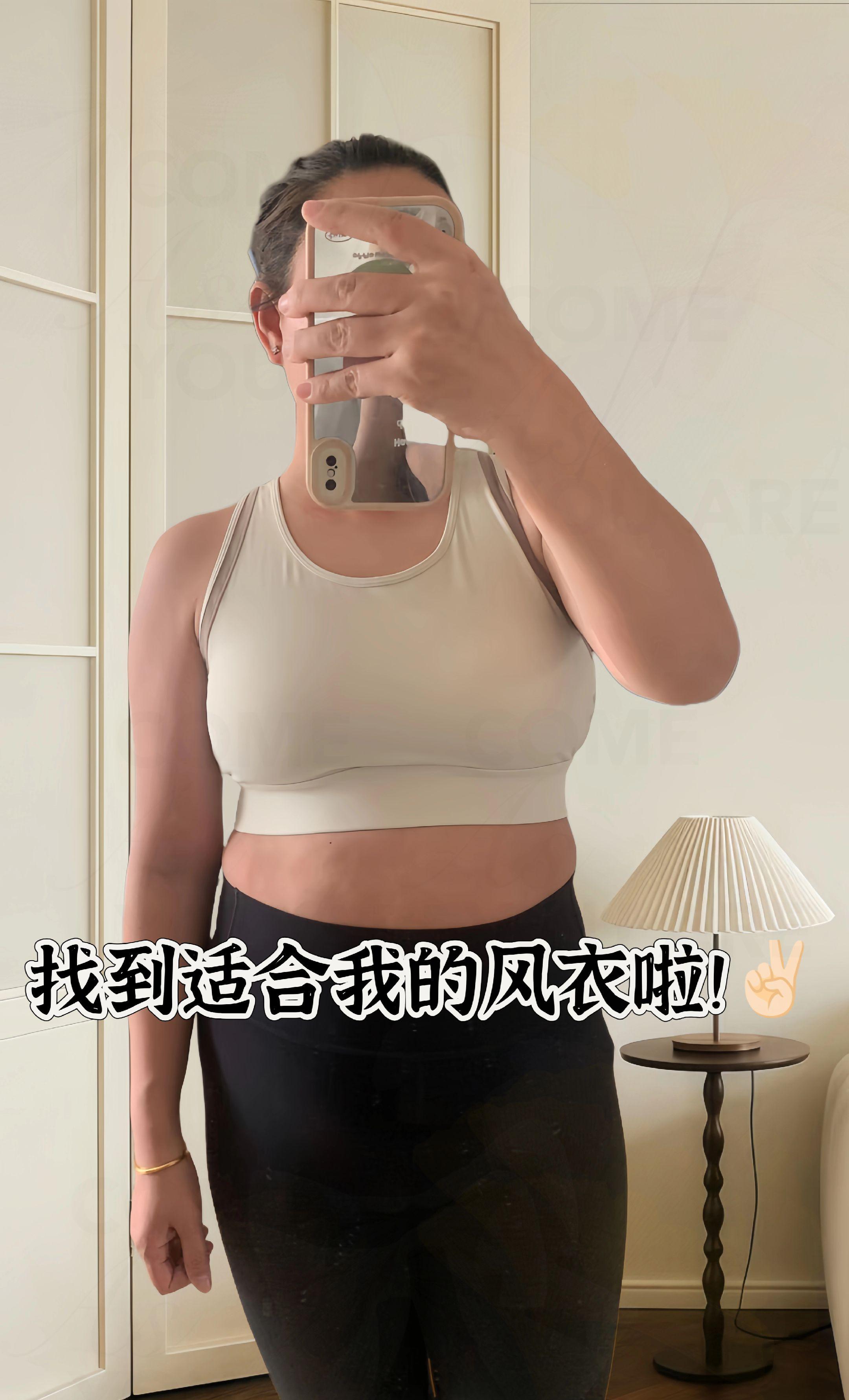 韩版工装衬衫外套,显瘦百搭还高级。入秋氛围感拿捏!入秋穿什么总纠结?这件韩版工装衬衫外套直接解决你的搭配难题! 宽松版型超藏肉,肩宽、腰粗都能轻松遮住,视觉显瘦不止一点点;利落的长袖设计,既能应对早晚温差,又能穿出随性的潮酷感。 不管是搭牛仔裤走休闲风,还是配半身裙玩混搭,都自带韩剧女主的高级氛围感。春秋新款刚上线,早穿早美,日常通勤、周末约会穿都超合适,闭眼入不踩雷!#藏肉显瘦穿搭 #变美变瘦变漂亮 #强烈推荐 #微胖穿搭分享 #这么穿显瘦20斤