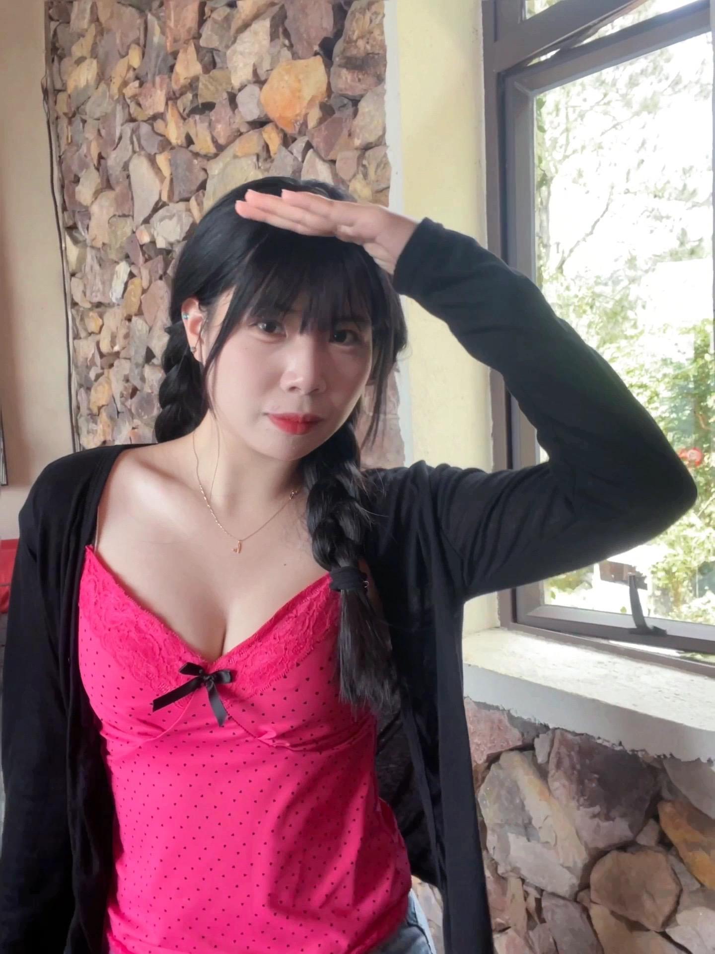 你不许跟小女孩说话 5分钟出门就要回家 #老婆