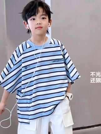 【品牌】男童中大童夏季新款儿童时尚洋气薄款宽松潮条纹T短裤套装#点击小黄车直接购买 @DOU+小助手