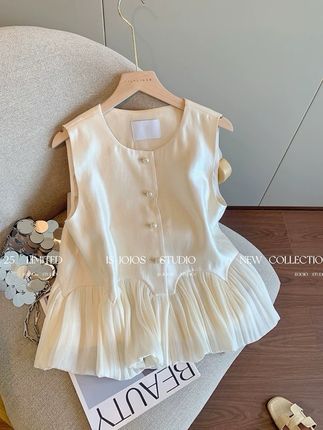 荷叶边拼接珠光缎面无袖上衣女温柔气质减龄背心#高级感穿搭 #夏季穿搭 #显高显瘦 #࿆每࿆日࿆穿࿆搭࿆ #精致穿搭