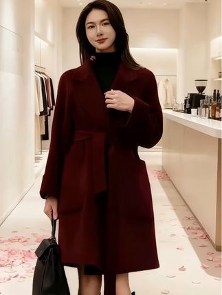 #高级感穿搭 #红色系 #羊绒大衣 #时尚减龄穿搭 #今天穿什么