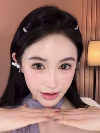 细软塌 想要高颅顶的姐妹赶紧来学这个夹法!谁加夹谁好看!#美出新高度 #发型教 程 #发卡 #好物推荐