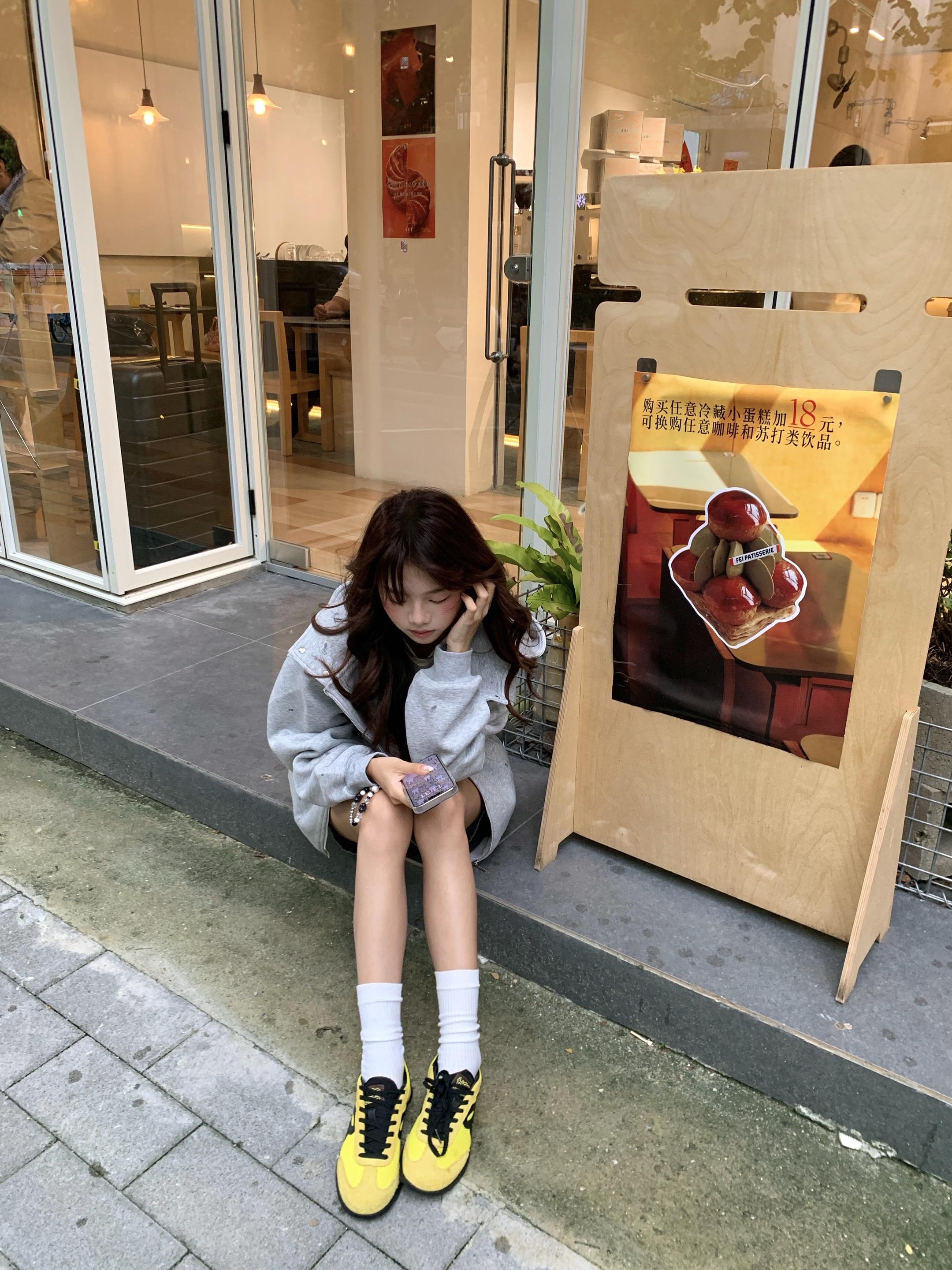 我不会再抛硬币了 因为幸福已经在我手中了