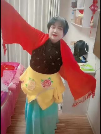 # 大家早上好# 简单快乐,简单生活每天心情放开,向幸福路出…展开@抖音小助手