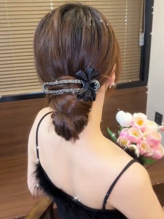 这款鸭嘴夹就是我的年度最爱,太有氛围感了#网红发饰 #新款发饰