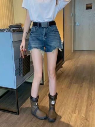 复古蓝破洞牛仔短裤2025年夏季新款个性高腰水洗A字阔脚热裤女#夏季穿搭 #短裤穿搭 #牛仔裤 #休闲搭配 #今天穿什么