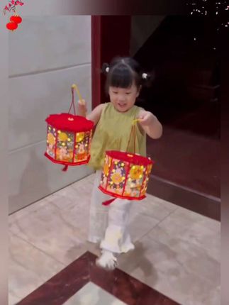 中秋国庆节快和孩子一起来做手工吧#中秋花灯#花灯 #手工作业 #亲子互动 #制造浪漫