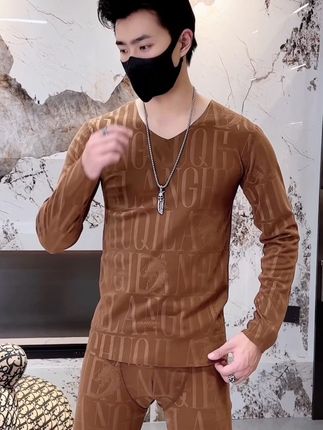 时尚好看又保暖的睡衣来了!不仅弹力大,而且上身舒适还修身!赶快安排你们的老公儿子男朋友#品质男装