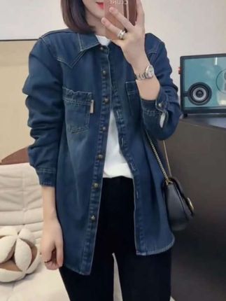 #微胖穿搭分享 #休闲减龄穿搭 #减龄显瘦穿搭 #牛仔穿搭 #秋冬穿搭