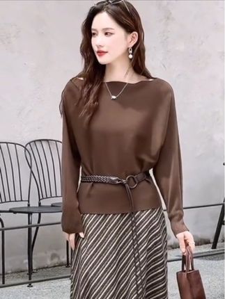 #时尚气质穿搭 #气质女神范儿 #引领时尚潮流 #优雅气质