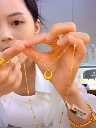 【星光链+坨坨吊坠】小坨峰拉丝胖福平安扣项链气质精美锁骨链 #时尚项链#好看饰品#首饰佩戴#饰品分享#项链