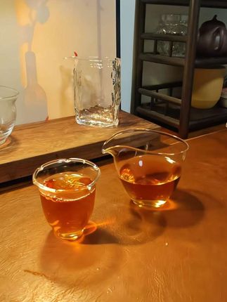 高硼硅水滴公道杯耐热可电陶炉都可以用 #茶具#玻璃公道杯 #公道杯怎么选 #喜欢喝茶