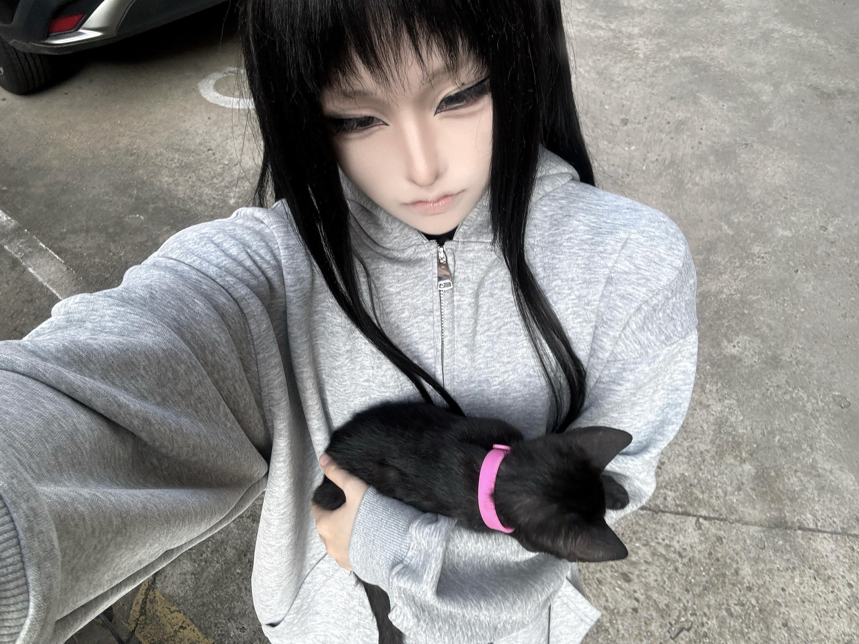 小咪咪 #徐敏敏#纸房子#cos