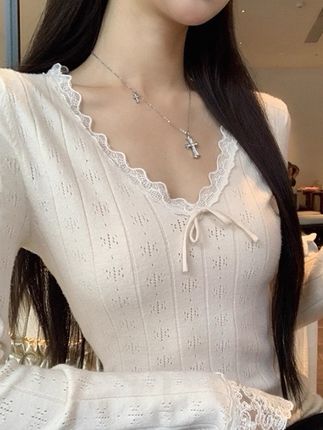 针织衫女早秋大码内搭穿搭蕾丝镂空上衣韩系v领修身显瘦长袖毛衣#今日穿搭