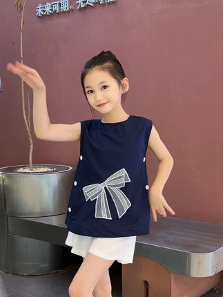 买了买了,就一个女儿,别人有的咱也得有,上身太好看了 #怎么穿都好看 #童装